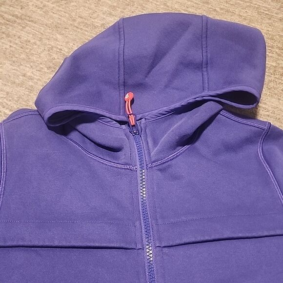 Ivivva- (lululemon) hoody - Picture 2 of 7